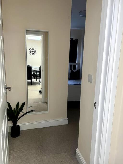 2 Bedroom Apartment With Balcony Oxford Extérieur photo