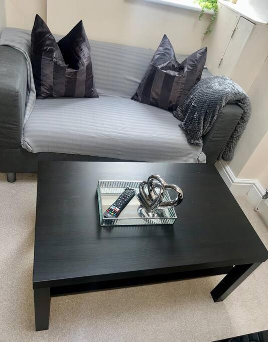 2 Bedroom Apartment With Balcony Oxford Extérieur photo
