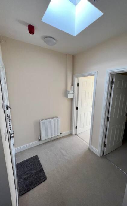 2 Bedroom Apartment With Balcony Oxford Extérieur photo